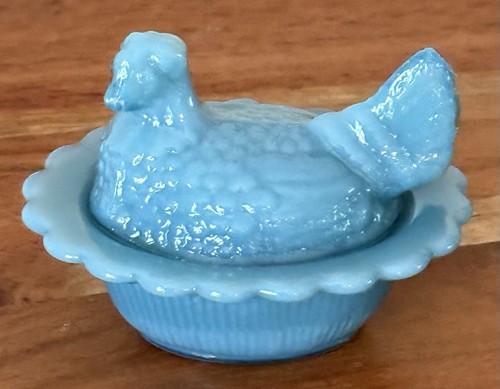 Mosser glass usa mini hen - glass,